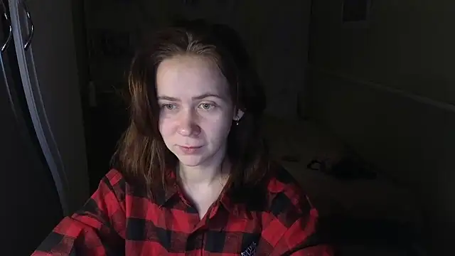 Riley Roo online show from November 2025 07:35:02 PM