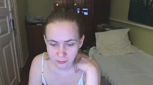 Riley Roo online show from February 2025 05:19:02 PM