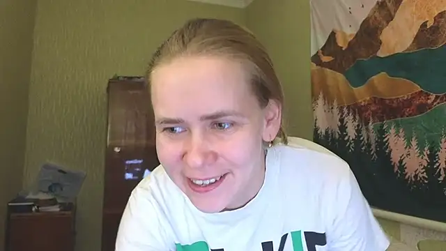 Snapshot of Riley_Roo chatting on March 2025 09:51:02 PM Riley Roo online show from March 2025 09:51:02 PM