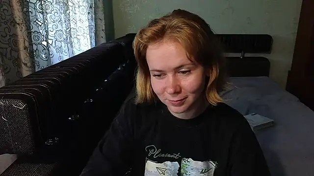 Riley Roo online show from July 2026 06:47:02 AM
