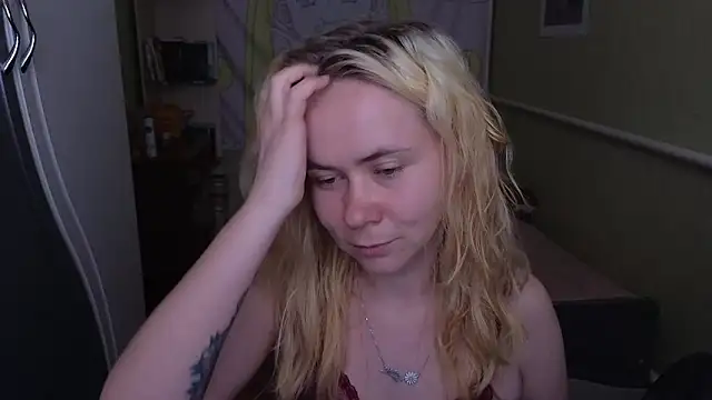 Riley Roo online show from March 2026 08:49:02 AM