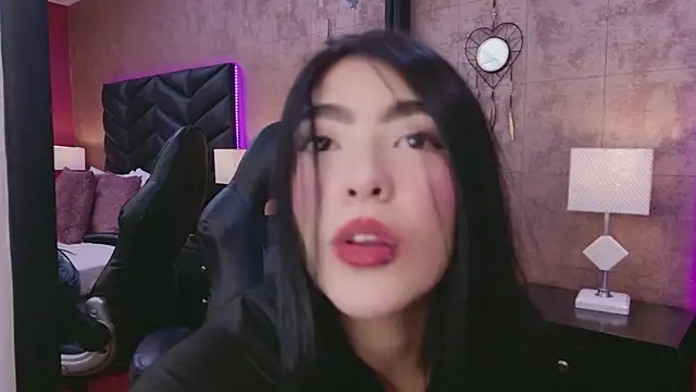 VictoriaHiills online show from February 2026 07:10:01 PM