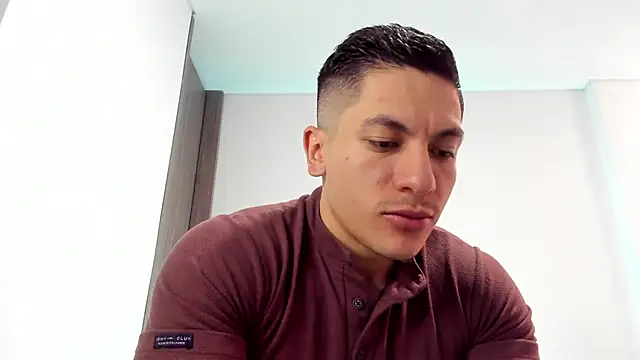 aquiles 51 online show from May 2026 06:18:01 PM