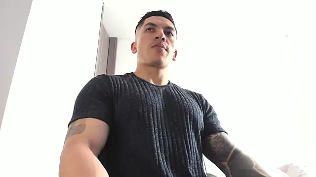 aquiles 51 online show from April 2026 06:58:01 PM