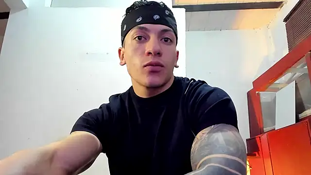 aquiles 51 online show from November 2025 05:49:01 PM