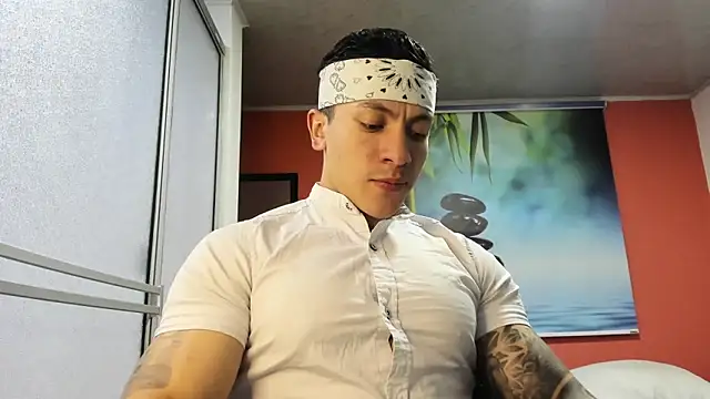 aquiles 51 online show from April 2026 06:21:02 PM