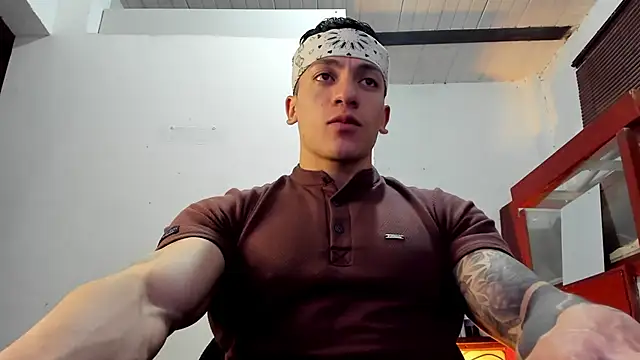 aquiles 51 online show from November 2025 08:24:02 PM