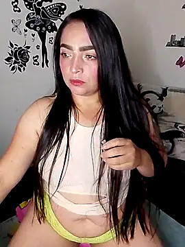Snapshot of samantha2207 chatting on October 2025 05:00:01 AM samantha2207 online show from October 2025 05:00:01 AM