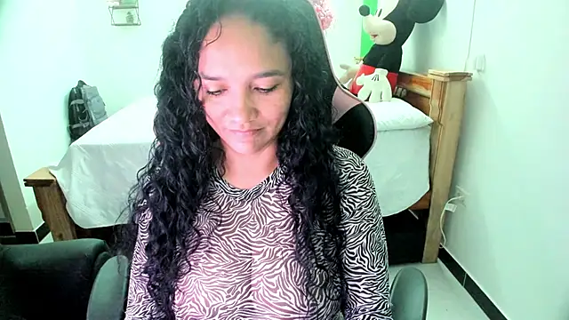 Snapshot of rayza_mature_154 chatting on October 2025 03:22:01 PM rayza mature 154 online show from October 2025 03:22:01 PM