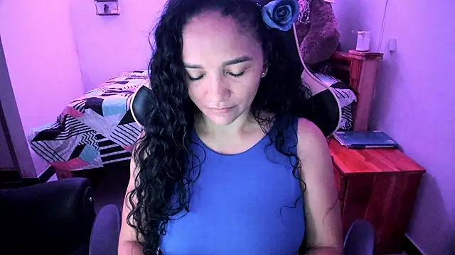 rayza mature 154 online show from March 2026 02:43:01 PM