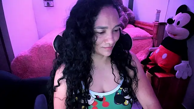 rayza mature 154 online show from April 2026 02:32:02 PM