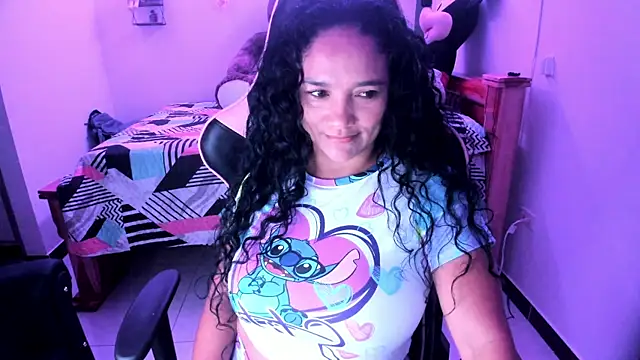 Snapshot of rayza_mature_154 chatting on November 2025 02:34:02 PM rayza mature 154 online show from November 2025 02:34:02 PM