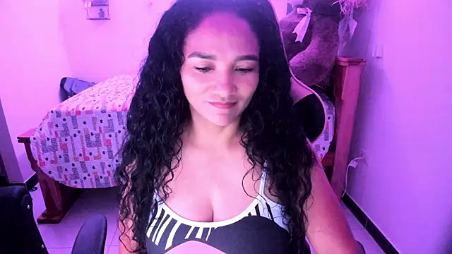 Snapshot of rayza_mature_154 chatting on November 2025 02:50:01 PM rayza mature 154 online show from November 2025 02:50:01 PM