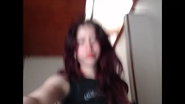 Snapshot of SuzzyyM chatting on February 2025 06:31:01 PM SuzzyyM online show from February 2025 06:31:01 PM