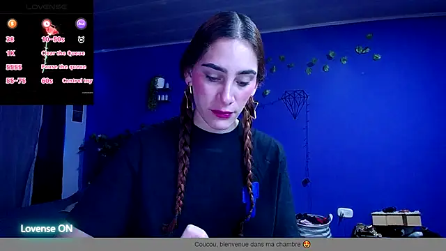 IsaBaileys  online show from September 2025 09:20:01 PM