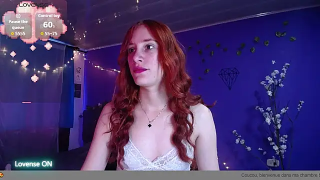IsaBaileys  online show from October 2025 07:47:01 PM