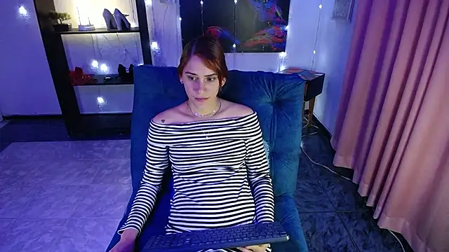 IsaBaileys  online show from February 2025 10:18:01 PM