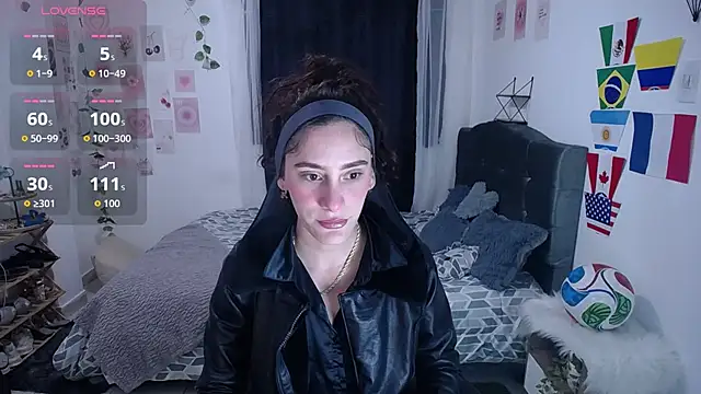 Snapshot of IsaBaileys_ chatting on June 2026 03:23:02 AM IsaBaileys online show from June 2026 03:23:02 AM