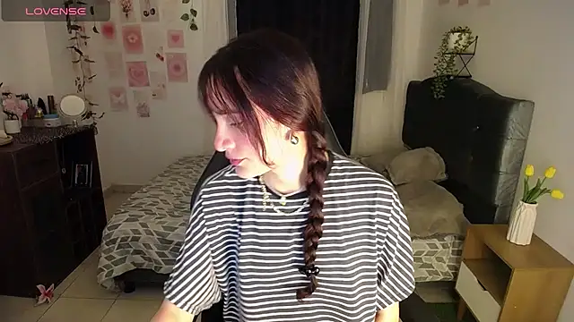 Snapshot of IsaBaileys_ chatting on July 2026 11:34:01 PM IsaBaileys online show from July 2026 11:34:01 PM