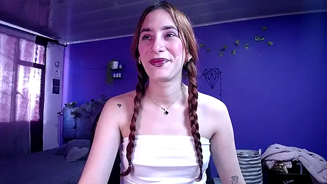 IsaBaileys  online show from September 2025 10:16:02 PM