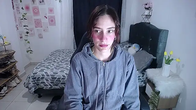IsaBaileys  online show from June 2026 02:02:02 AM