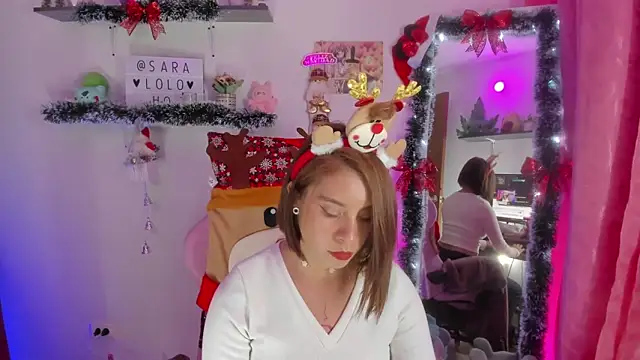 Snapshot of saralolo420 chatting on December 2025 01:50:02 AM saralolo420 online show from December 2025 01:50:02 AM