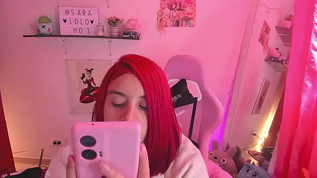 saralolo420 online show from April 2026 03:35:02 PM