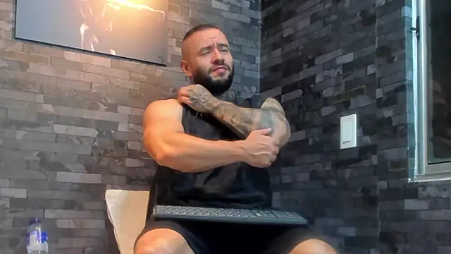 BruceDallas online show from April 2026 03:40:02 AM