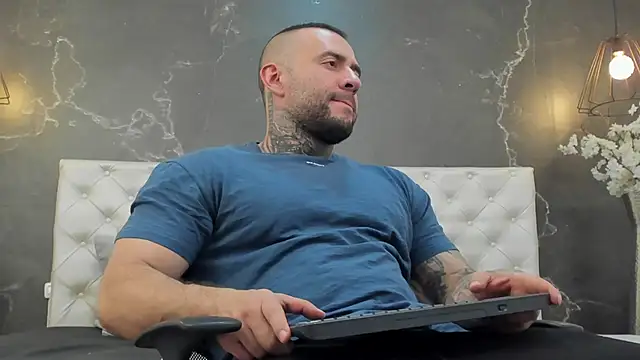 BruceDallas online show from March 2025 02:35:02 AM