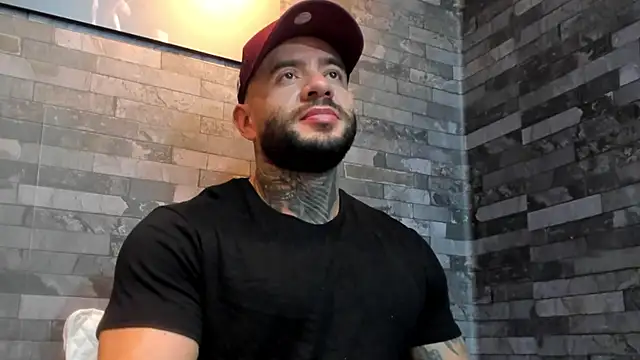 BruceDallas online show from January 2026 02:07:01 AM