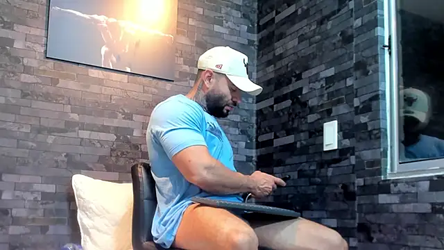 BruceDallas online show from March 2026 02:44:02 AM