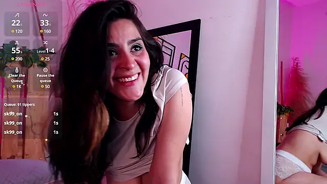 emily amaya online show from December 2024 07:32:01 AM