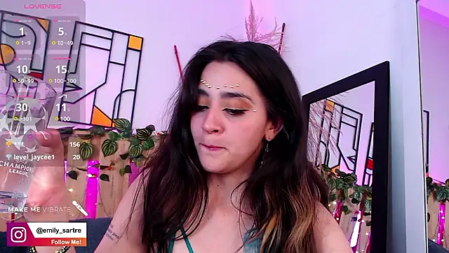 emily amaya online show from December 2024 07:59:01 AM