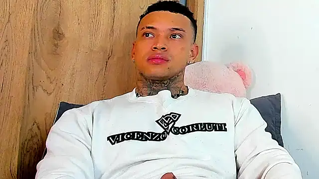 Stiven collins online show from November 2025 09:43:01 AM