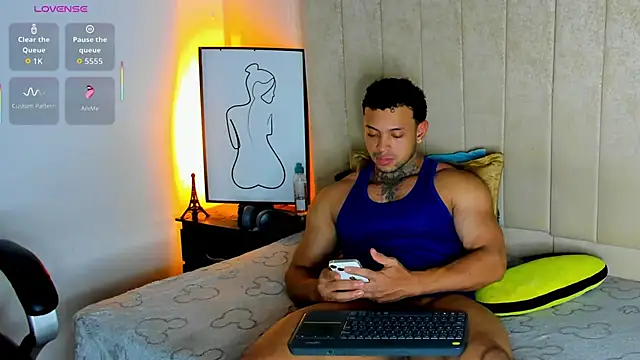 Stiven collins online show from May 2026 09:36:02 PM