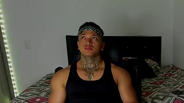 Stiven collins online show from February 2025 07:02:02 AM