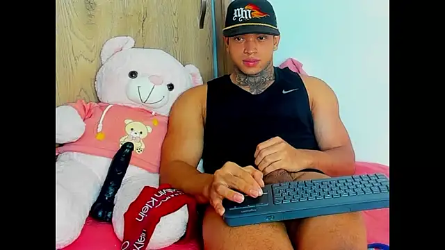 Stiven collins online show from October 2025 11:42:02 AM