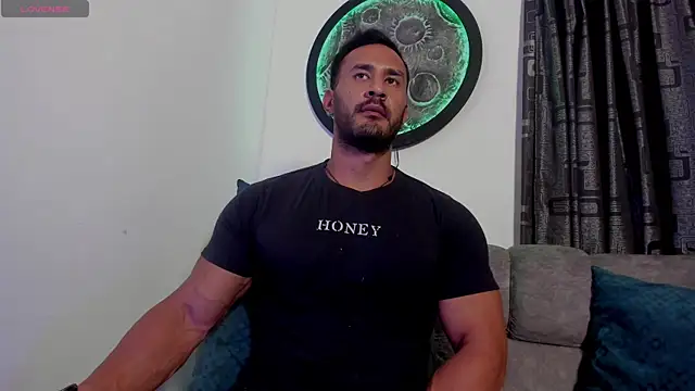Snapshot of curt_xxx chatting on June 2026 01:50:02 AM curt xxx online show from June 2026 01:50:02 AM