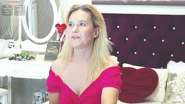 LilyFord online show from June 2026 07:37:02 PM