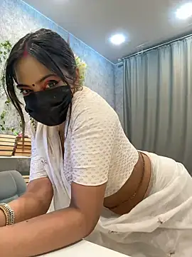 Snapshot of Monalisadon018 chatting on December 2024 06:46:02 PM Monalisadon018 online show from December 2024 06:46:02 PM