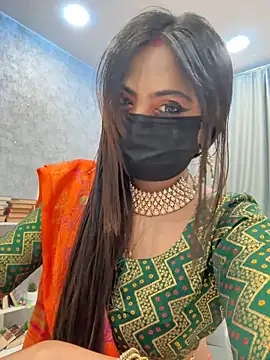 Snapshot of Monalisadon018 chatting on January 2025 02:58:01 PM Monalisadon018 online show from January 2025 02:58:01 PM