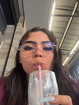 Snapshot of Chloemercury chatting on November 2025 08:31:01 PM Chloemercury online show from November 2025 08:31:01 PM