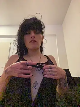 Snapshot of Cyberdark1312x chatting on May 2026 07:20:02 PM Cyberdark1312x online show from May 2026 07:20:02 PM