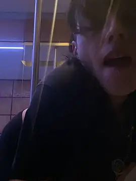 Cyberdark1312x online show from September 2025 09:37:01 AM