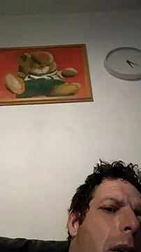 Knuffelstaaf123 online show from December 2025 05:36:01 PM