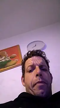 Knuffelstaaf123 online show from November 2025 12:54:01 PM