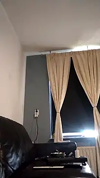 Knuffelstaaf123 online show from October 2025 01:54:02 PM