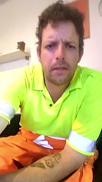 Knuffelstaaf123 online show from April 2026 01:01:02 PM