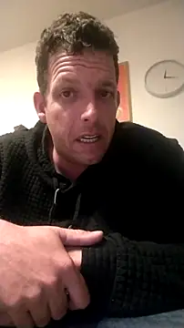 Knuffelstaaf123 online show from September 2025 10:16:01 PM