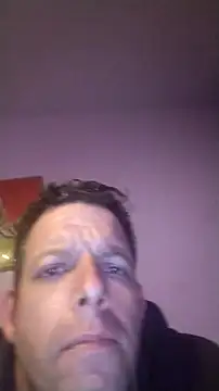 Knuffelstaaf123 online show from February 2026 10:40:01 PM